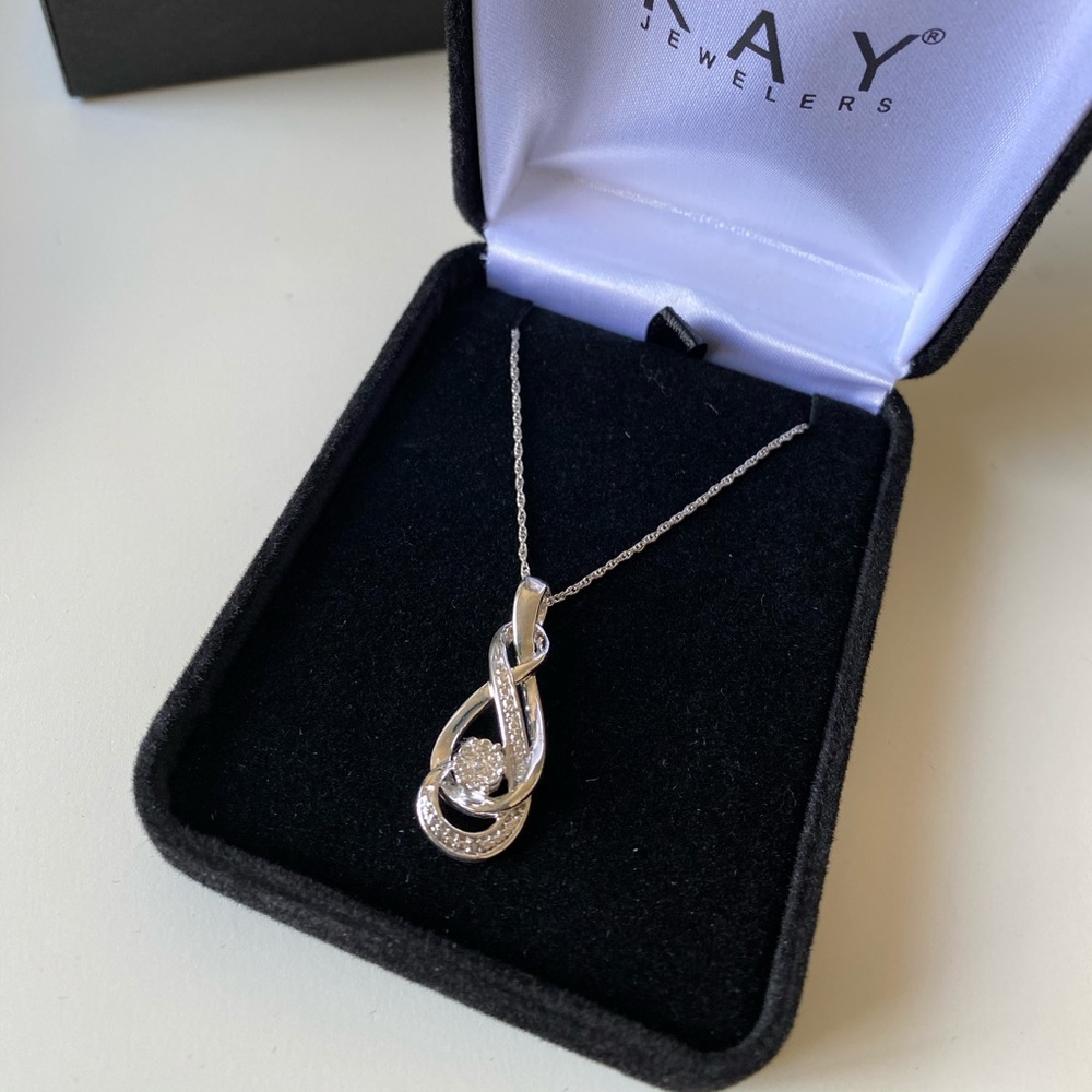 Kay Jewelers Necklace